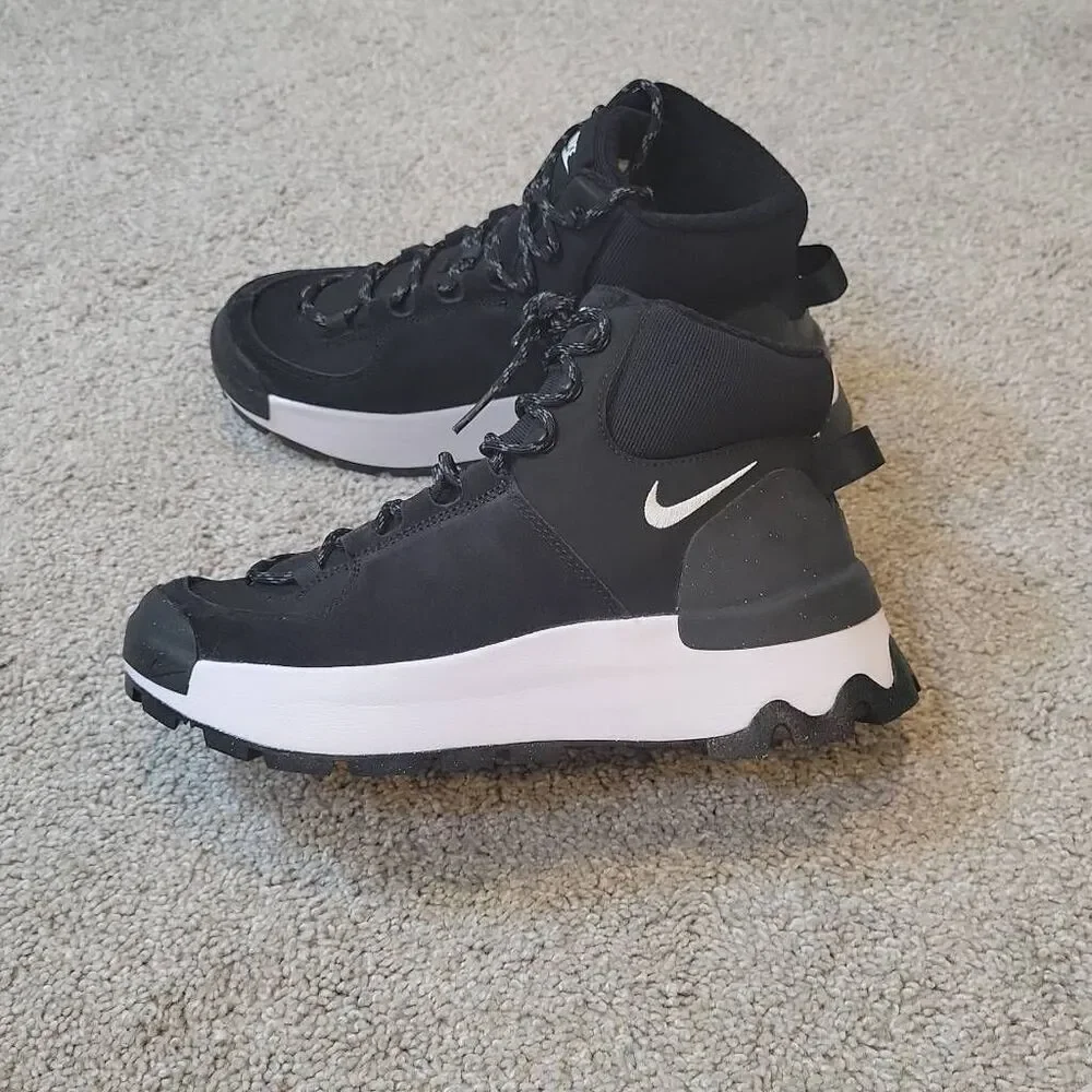 Nike Women's City Classic Boot Shoes Sneakers Size 9.5